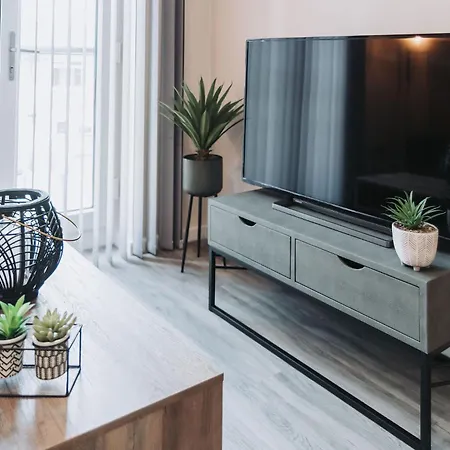 公寓 Ideal Near Old Trafford *