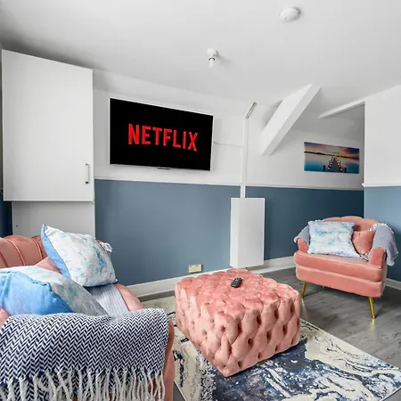 Apartment Private Retreat For 3 Near Centre *