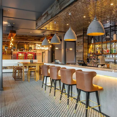 Doubletree By Hilton Piccadilly Manchester