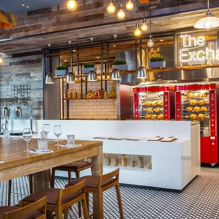 Doubletree By Hilton Piccadilly Hotel 4*