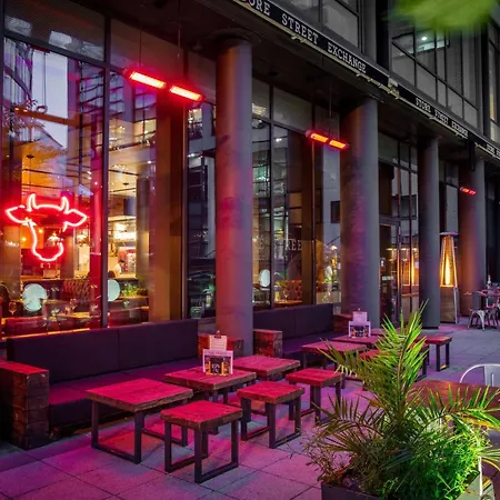 Doubletree By Hilton Piccadilly Manchester