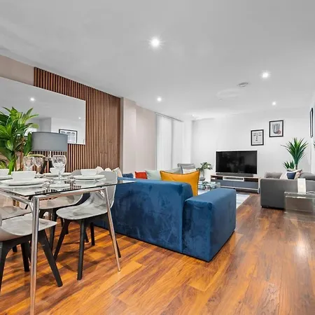 Dom wakacyjny One Cambridge By Coqoon *