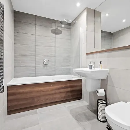 One Cambridge By Coqoon Dom wakacyjny Manchester