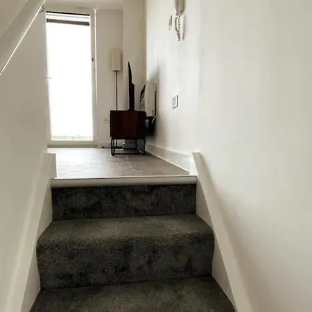 Apartament Old Trafford Penthouse Duplex - Steps From Mufc