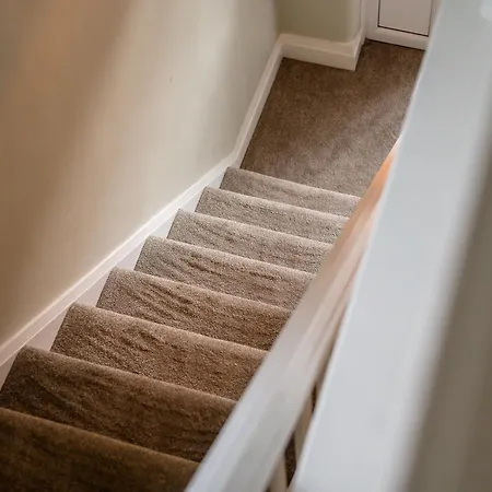 Ferienhaus Pass The Keys Picture Perfect Haven In Didsbury Village - Free Parking & Ev Station Manchester