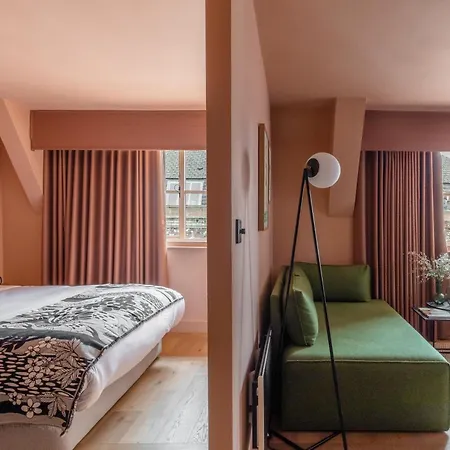 Whitworth Locke 4* Manchester