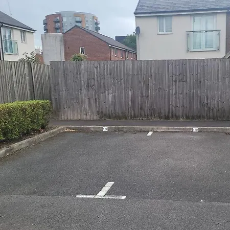 Bluesea Near Etihad Manchester