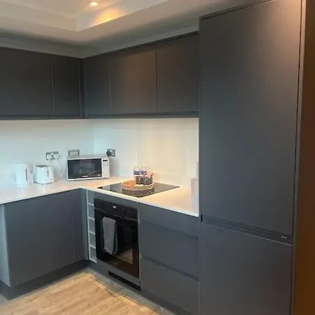 Modern Stylish 1 Bed