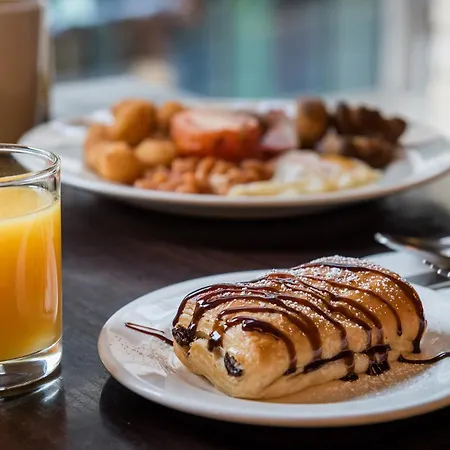 The Townhouse Szálloda