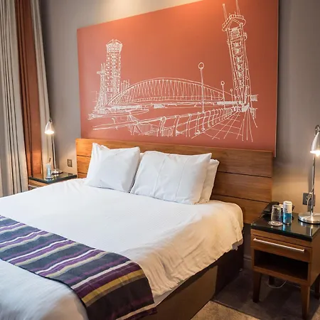 Hotel The Townhouse 4*