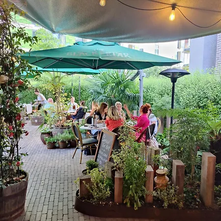 Free Private Parking - City Centre 2 Bedroom Ensuite Near Shopping & Financial Centre, Victoria Station & Ao Апартаменты