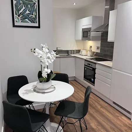 Apartment Hadeti Luxury Homes