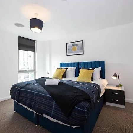 Stylish Apartment, Northern Quarter, Perfect For Groups Long Term Disc Апартаменты