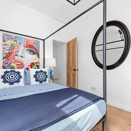 Large & Stylish Townhouse King Beds&free Parking