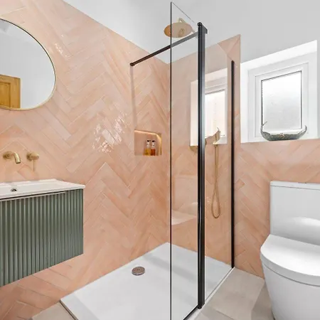 Large & Stylish Townhouse King Beds&free Parking Feriehus Manchester