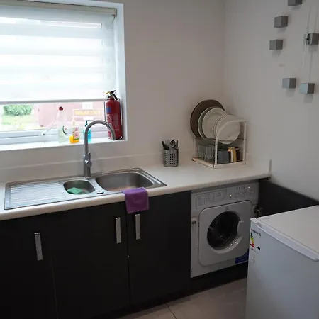 Rylance Luxury House - Free Parking Hébergement de vacances Manchester
