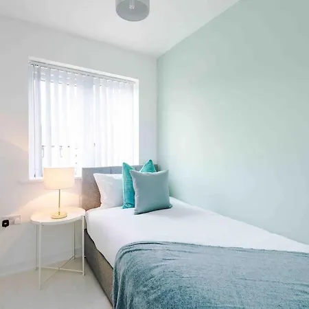 Дом отдыха Spacious 4-bed *