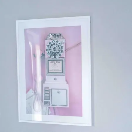 Vakantiehuis Comfy Four Bedroom House With Parking *