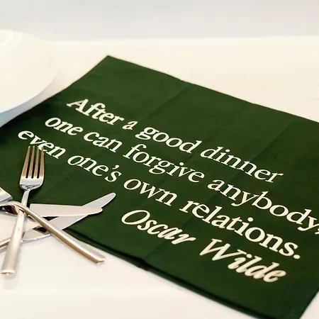 Wilde Centre 4* Μάντσεστερ