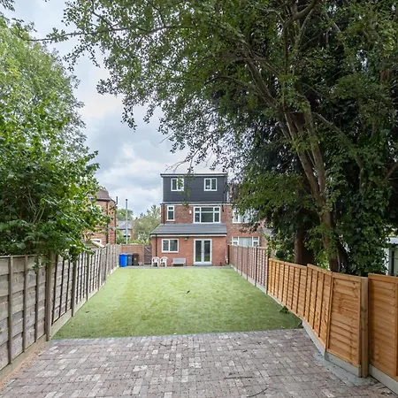 The Kent Luxury House Sleeps 14 Free Parking * Manchester