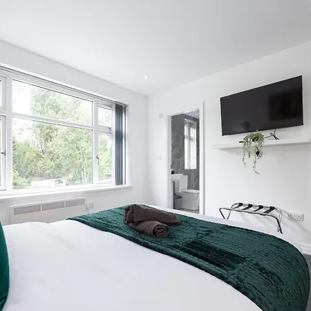The Kent Luxury House Sleeps 14 Free Parking * Manchester