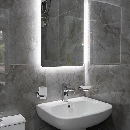 The Kent Luxury House Sleeps 14 Free Parking * Manchester