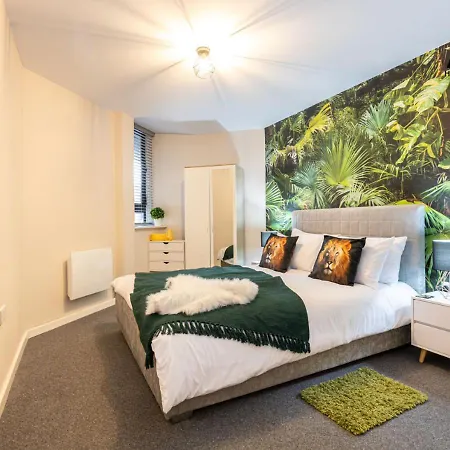 Lägenhet Comfortable One-bedroom - Conveniently Located In Salford By Av Hughes