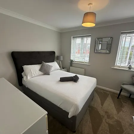 Mufc & Trafford Centre Townhouse 4 Bedroom Free Parking Manchester
