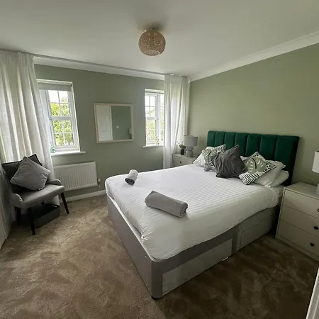 Mufc & Trafford Centre Townhouse 4 Bedroom Free Parking