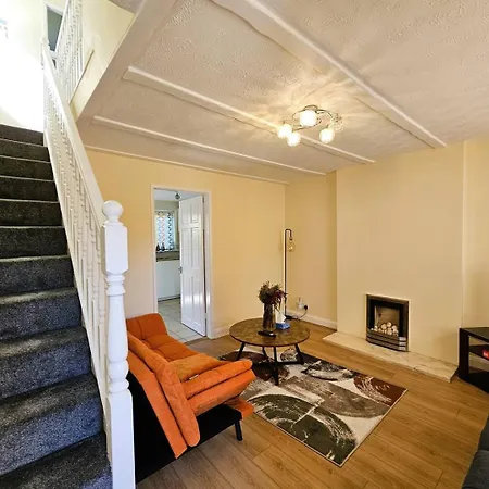Prázdninový dům 2 Bedroom Family With Back Garden In Salford! *