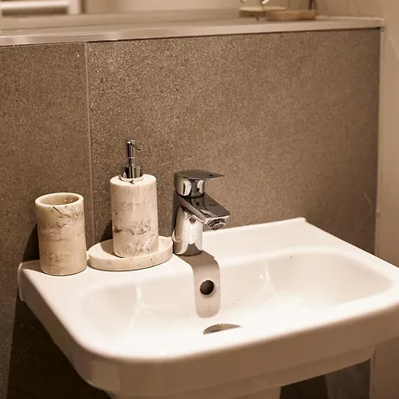 Apartamento Sleek Haven Luxurious 2bed In Centre