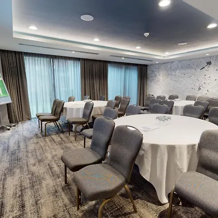 - Centre By Ihg מנצ'סטר