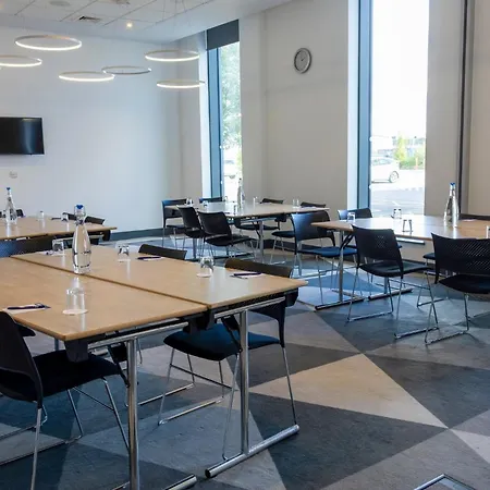 Hotel Express - Manchester - Traffordcity By Ihg
