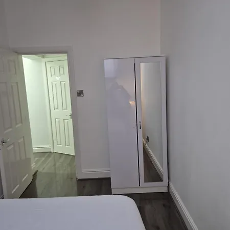 Affordably Elegant Close To Coop Live, Etihad Stadium And Centre Apartamento