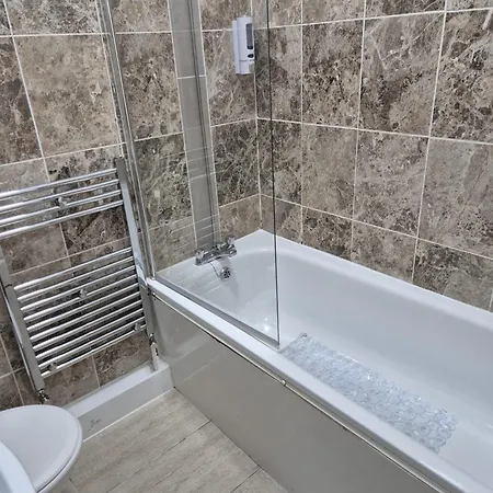 Apartamento Affordably Elegant Close To Coop Live, Etihad Stadium And Centre Manchester