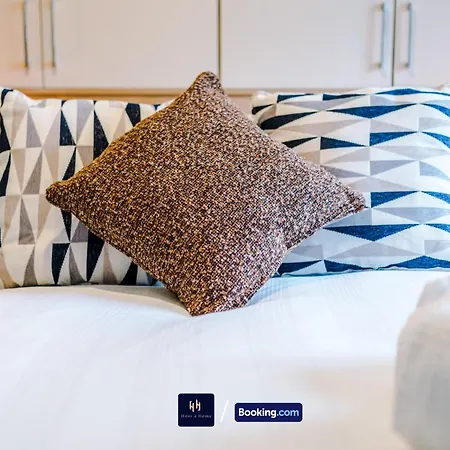 Vakantiehuis Large 3 Bed House Sleeps 7 By Host A