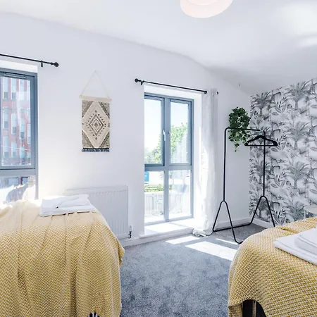 Rest&recharge At Waterway House *