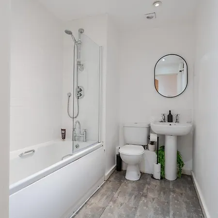 Lux Livin' - Luxury 2 Bed Centre Free Parking * Manchester