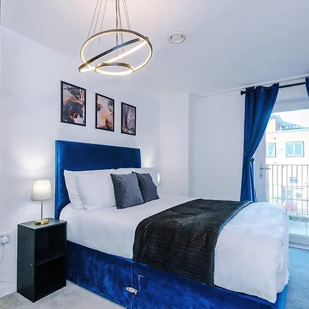 The Waterside Retreat Апартаменты *