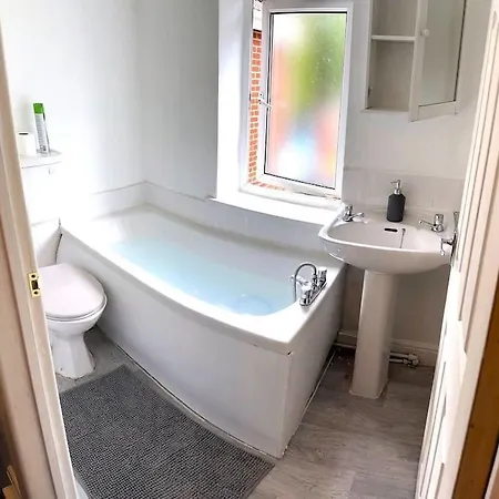 דירה Entire House In *