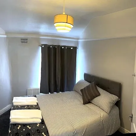 דירה Entire House In *