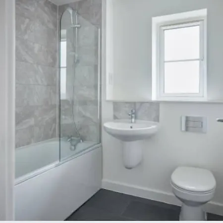 Modern 2 Bed Flat Didsbury