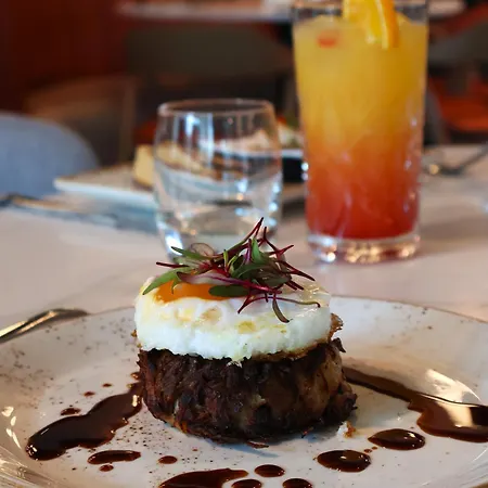 Отель Marriott Piccadilly