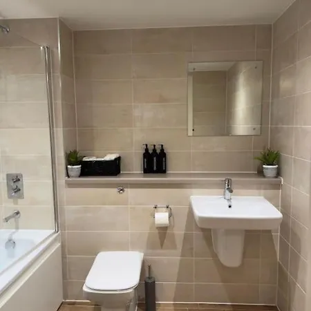 דירה Waterside Haven מנצ'סטר