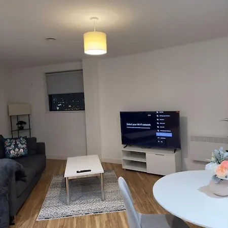 Waterside Haven דירה *