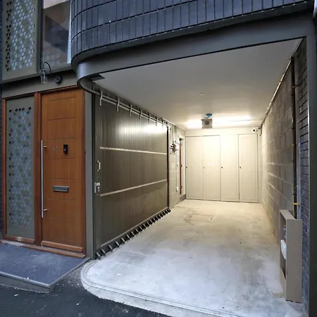 Vakantiehuis 4 Bed Canal St Free Parking *