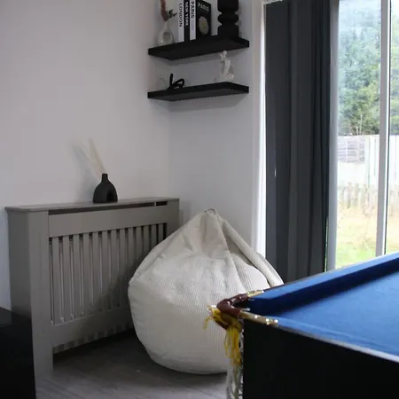 Tatil Evi Modern Townhouse-free Parking-pool Table Manchester