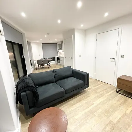 2 Bedroom Duplex