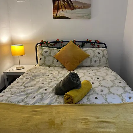 Large Kitchenette Manchester