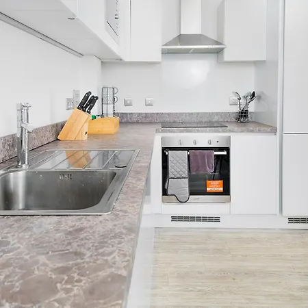 Impeccable 2-bed In Salford Apartamento Mánchester